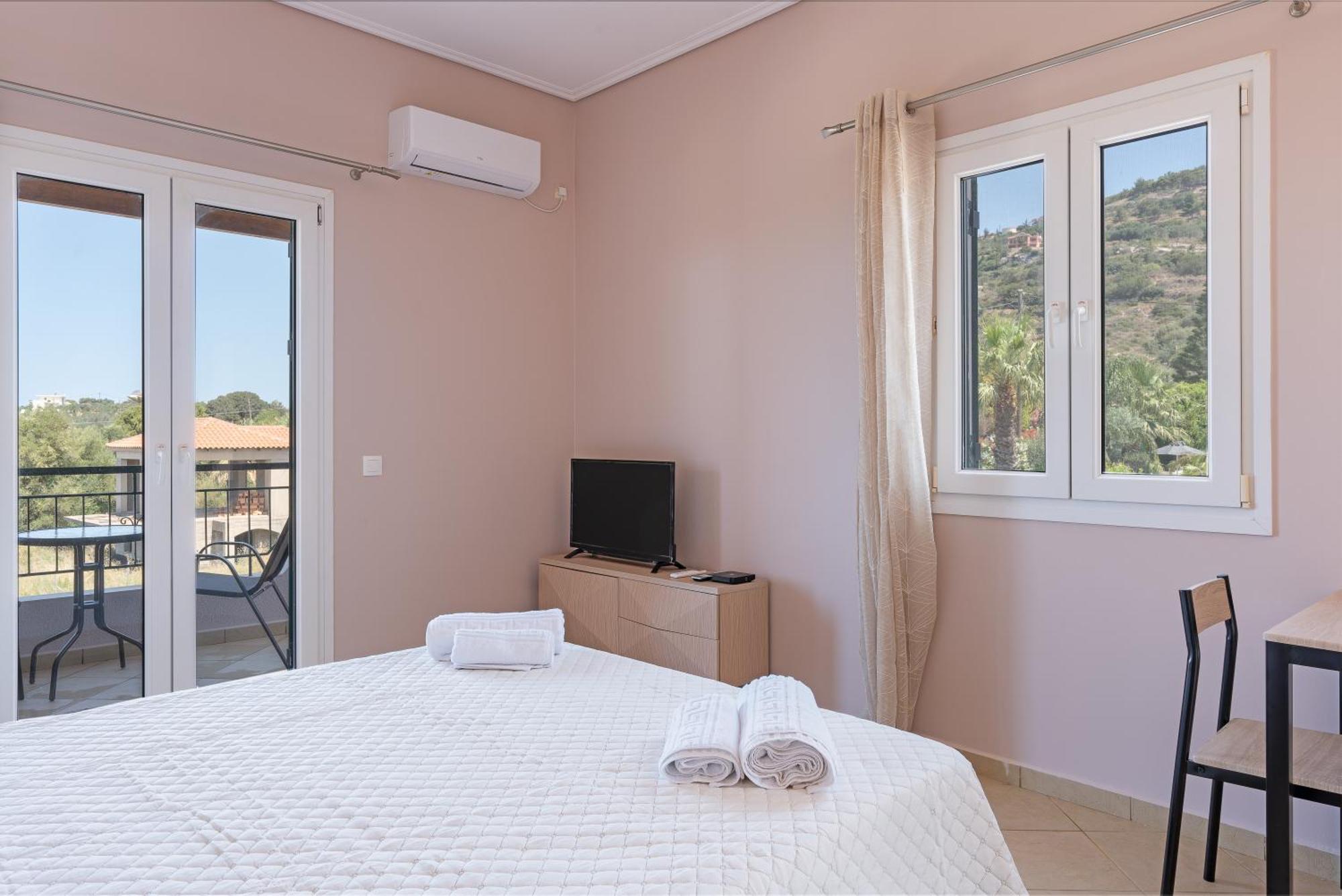 Ferienwohnung Spiros House Svoronata Exterior foto